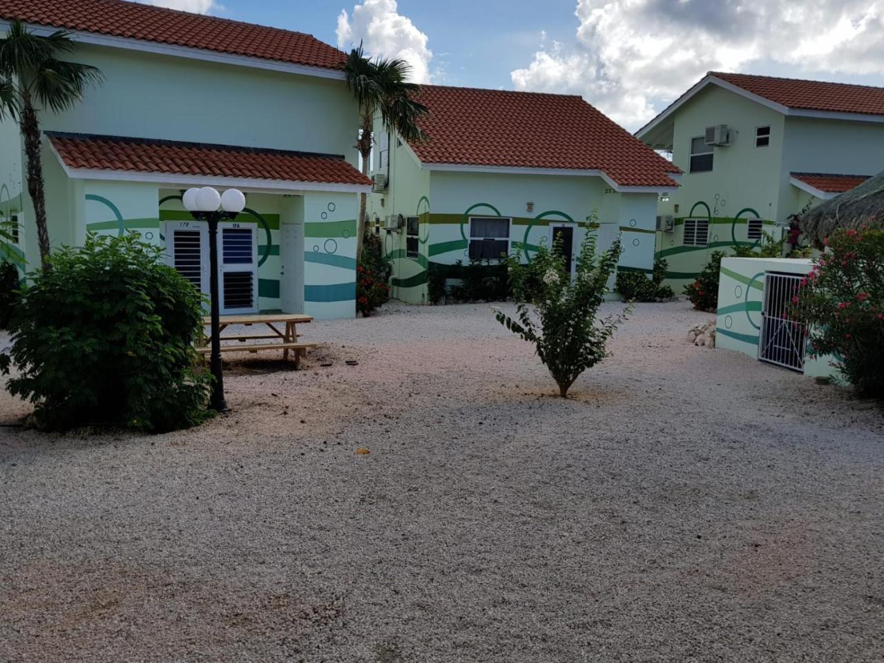 Alifra Apartment Lagun Bagian luar foto