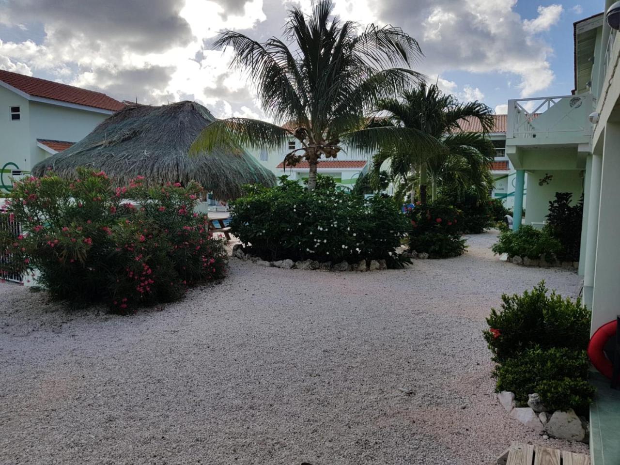 Alifra Apartment Lagun Bagian luar foto